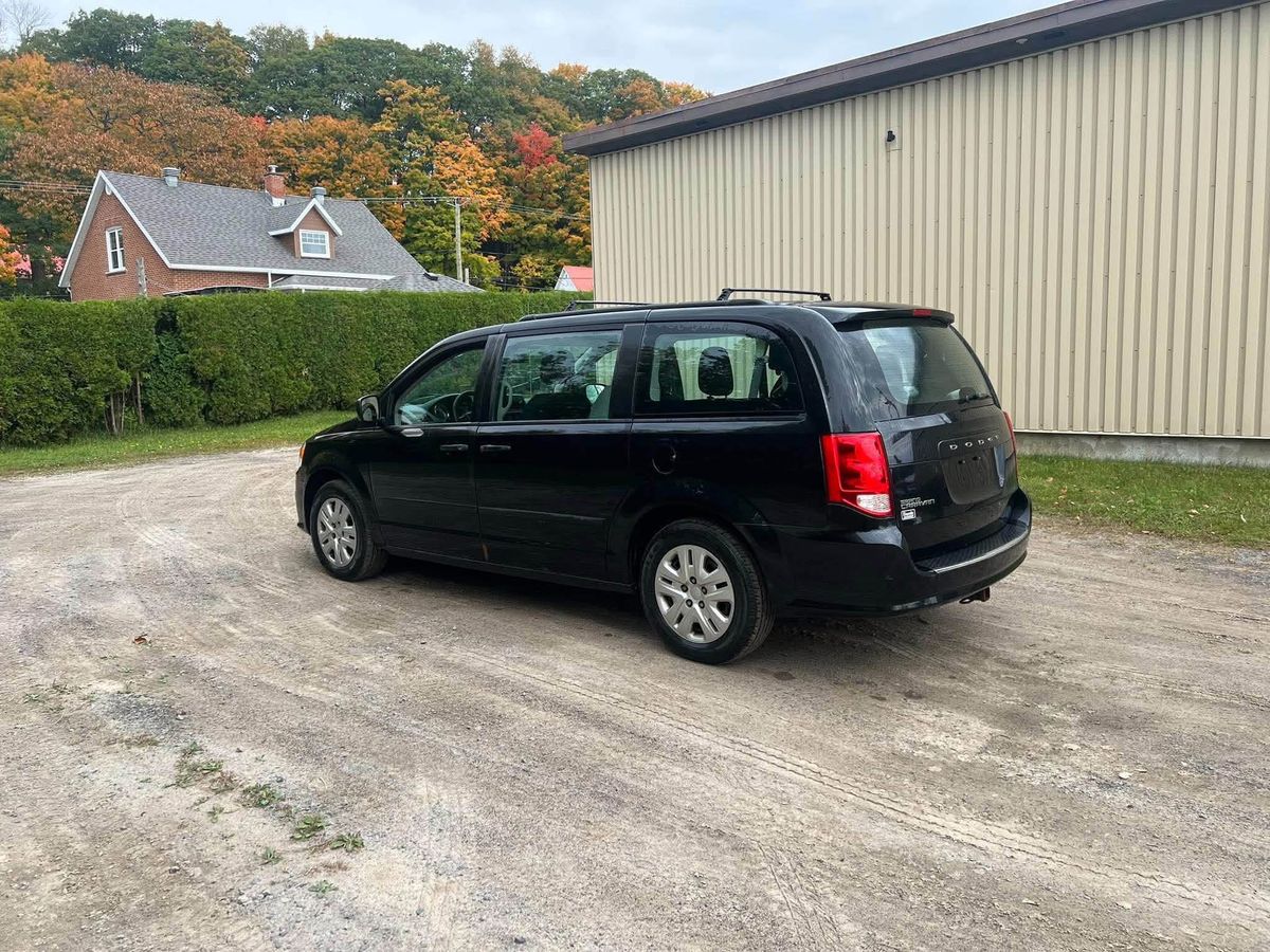 2016 Dodge Caravan usagé à vendre à Portneuf — photo 4