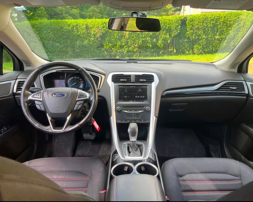 2013 Ford Fusion usagé à vendre à Portneuf — photo 5