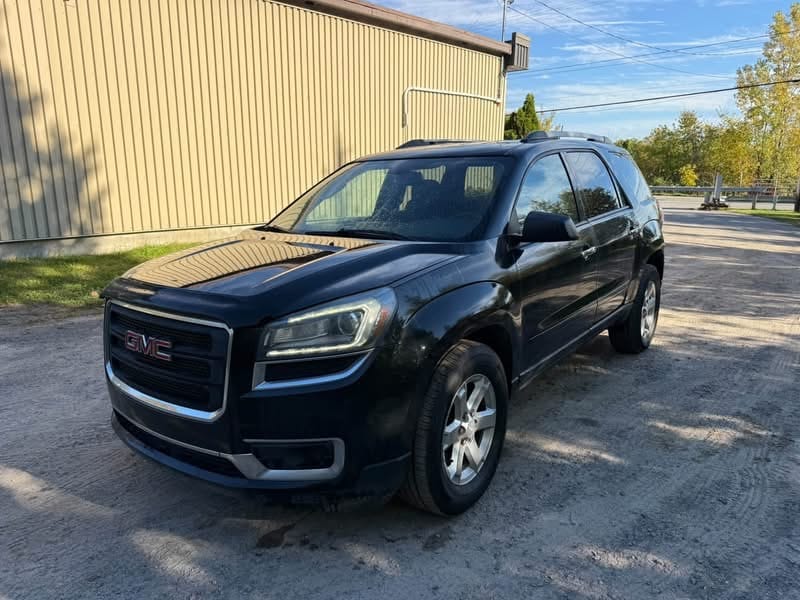 2015 GMC Acadia usagé à vendre à Portneuf — photo 1