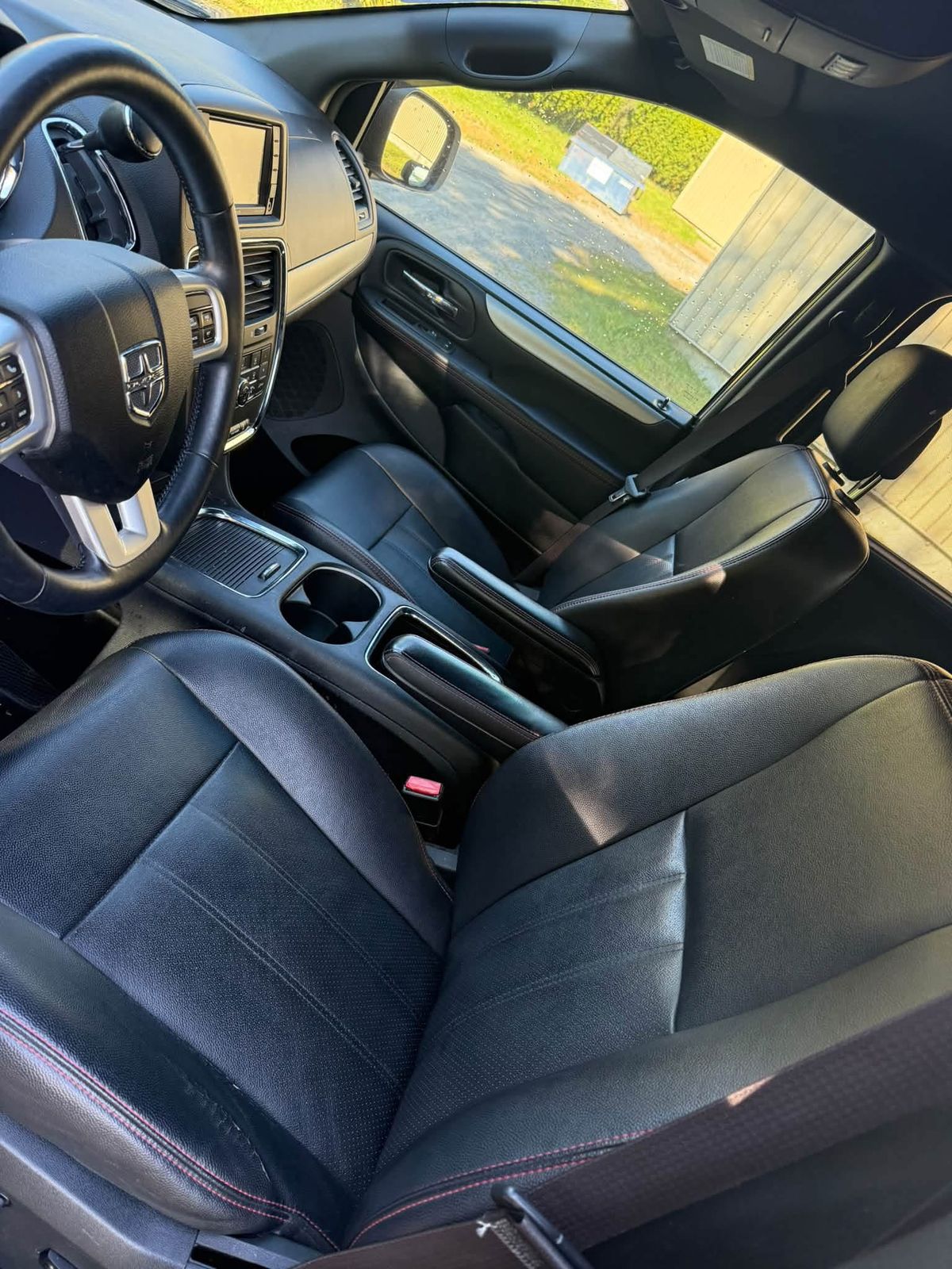 2017 Dodge Caravan usagé à vendre à Portneuf — photo 6