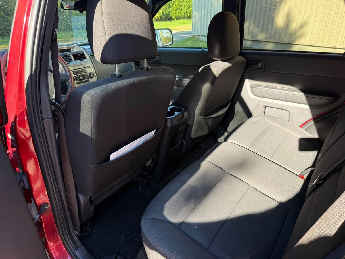 2012 Ford Escape usagé à vendre à Portneuf — photo 5