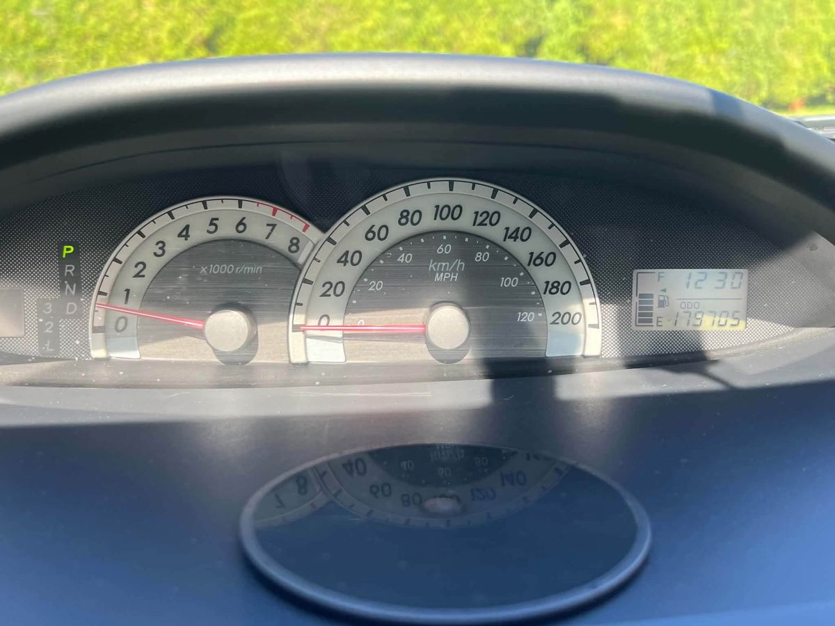 2007 Toyota Yaris usagé à vendre à Portneuf — photo 6